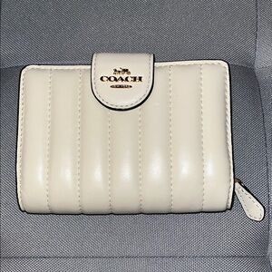 Coach Medium Corner Zip Quilted Wallet